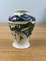 MOORCROFT ART POTTERY JUNEBERRY PATTERN BY ANJI DAVENPORT 22/3 VASE