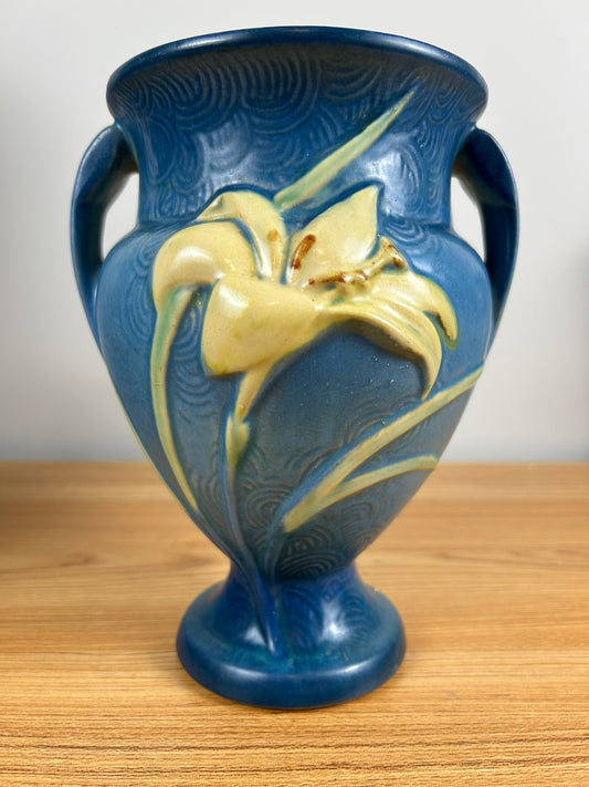 Roseville Pottery Bermuda Blue Zephyr Lily Vase #202-8 Made in U.S.A. Vintage