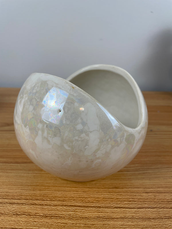 MCCOY POTTERY CASCADE FLOWER BOWL VASE WHITE  IRIDESCENT GLAZE DECO