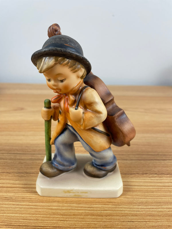 Goebel M.I. Hummel Figurine #89/1 "Little Cellist" TMK6, W. Germany