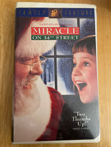 Miracle On 34th Street VHS Movie Tape 1995 Fox Home Video In Clamshell Case