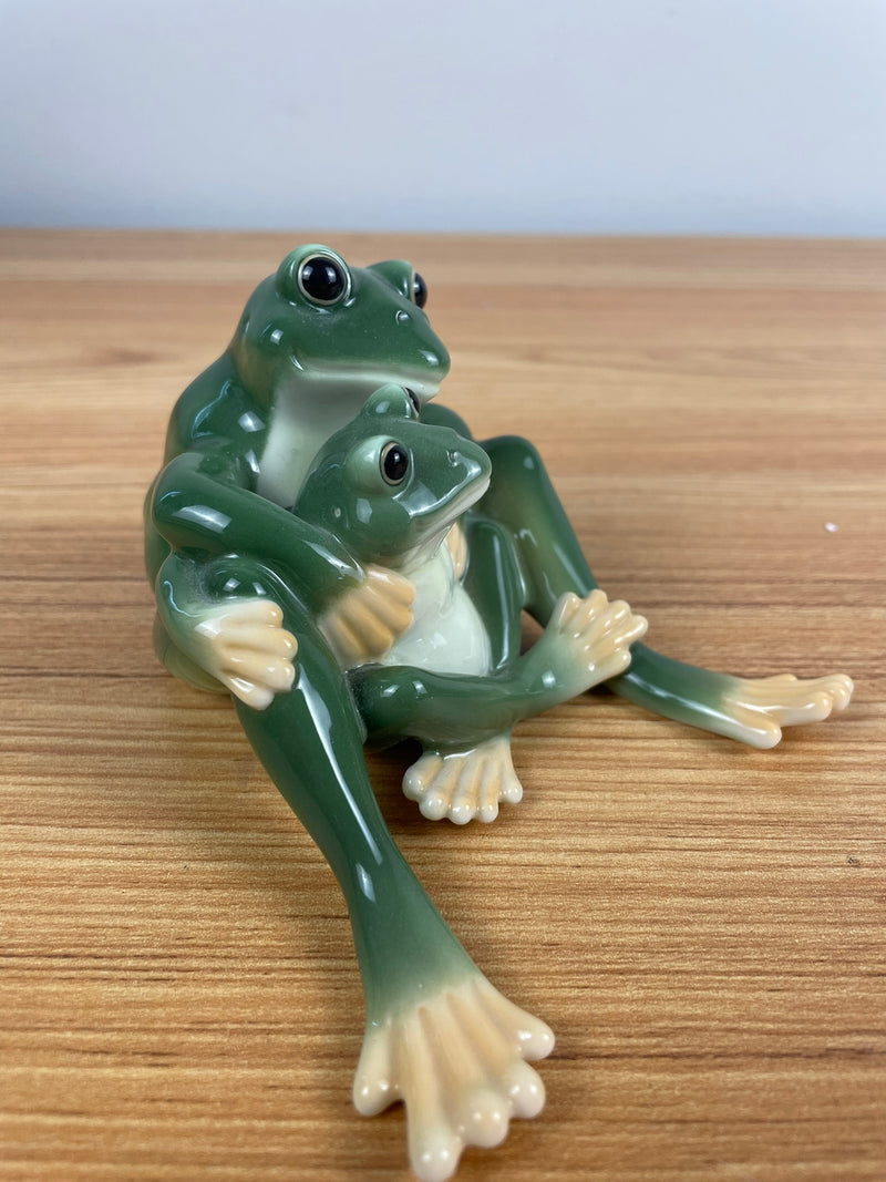 Franz Amphibia Collection Frog Mother & Daughter Signed Jerry Item# FZ00625