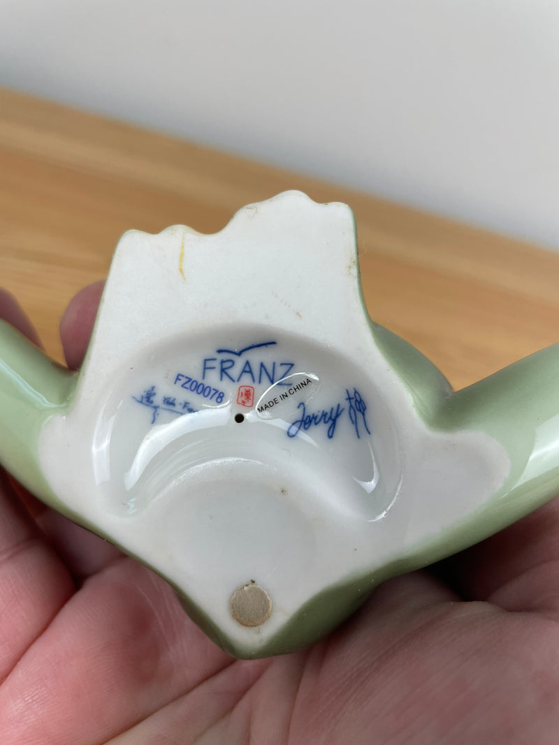 Franz Porcelain Amphibia Frog Sitting Legs Both Out Hand Painted FZ00078 EUC