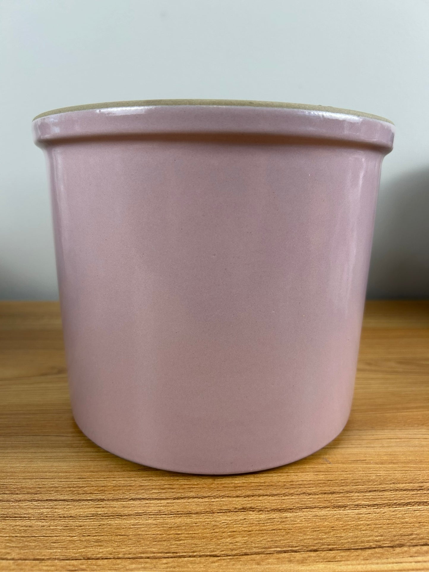 MONMOUTH WESTERN STONEWARE PURPLE LAVANDER CROCK 1 GALLON 5005 USA