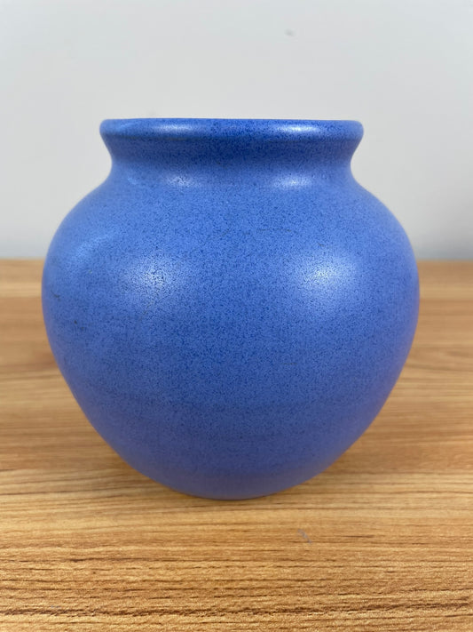Niloak Art Pottery Vintage Vibrant Matte Blue Bulbous Vase 4.5" Tall