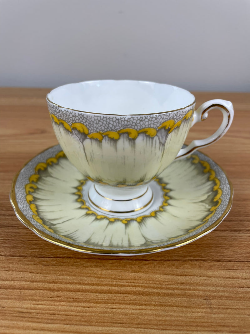 Tuscan Fine English Bone China Floral Hand Painted Signed Teacup & Saucer EXC