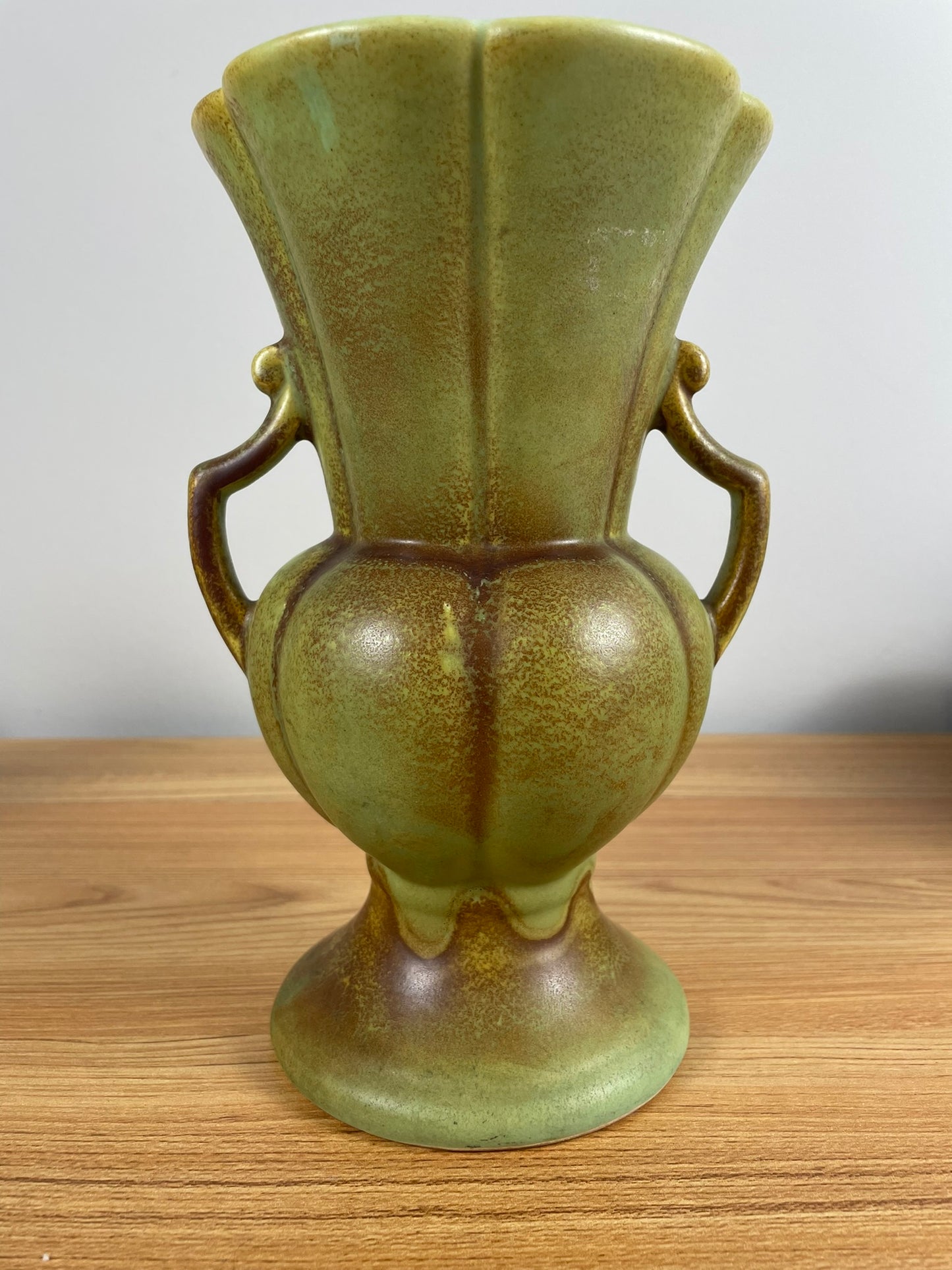 Rumrill 9" Art Deco Red Wing Fluted Double Handled Vase Green Mottled Glaze