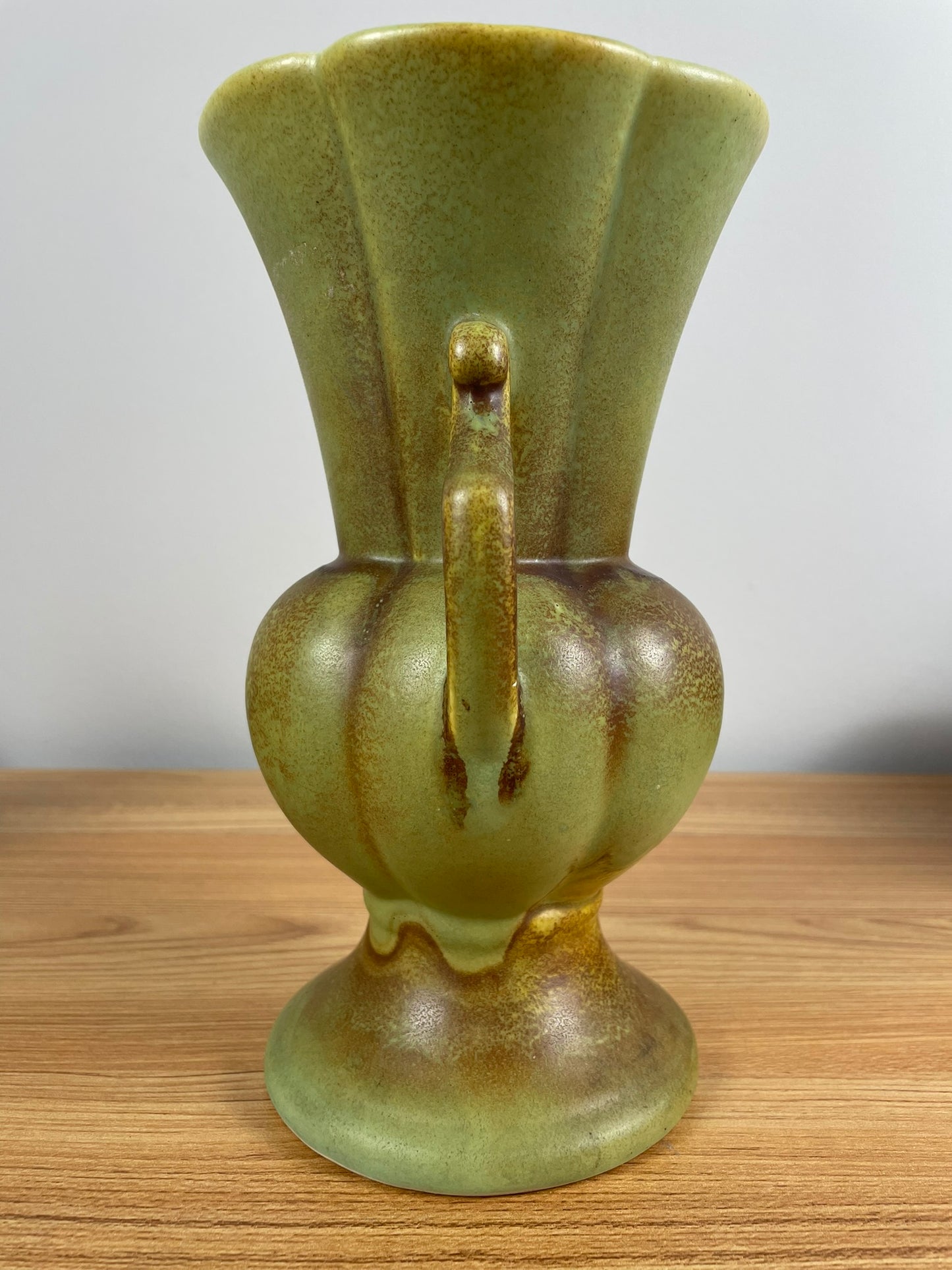 Rumrill 9" Art Deco Red Wing Fluted Double Handled Vase Green Mottled Glaze