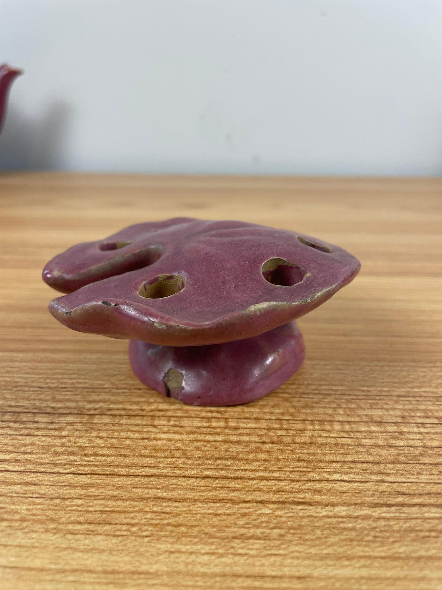 Vintage Fulper Water Lily Pad Leaf Pink Red Flower Frog Art Pottery 6 holes